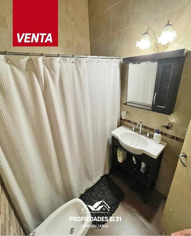 ¡¡CHALET ESTILO AMERICANO EN VILLA LUZURIAGA!!